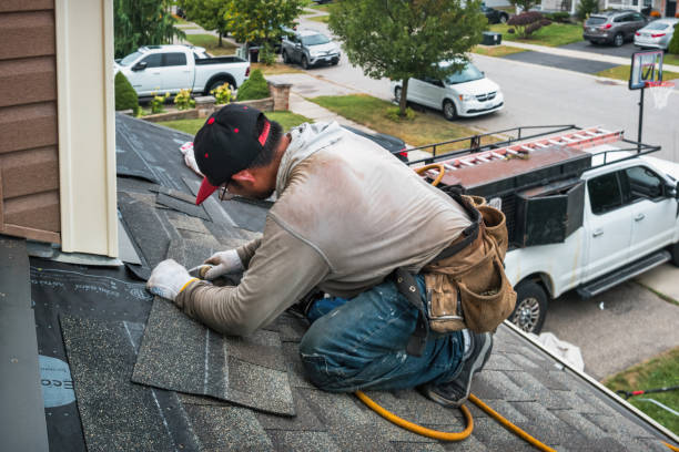 Professional Flat Roof Repair technician working in Schaumburg, IL